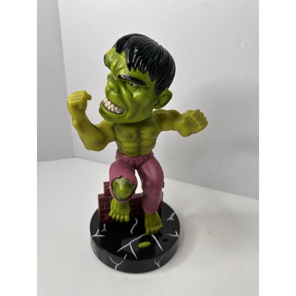 Marvel Hulk Battery Powered Plastic Bobble Head Figure Talking